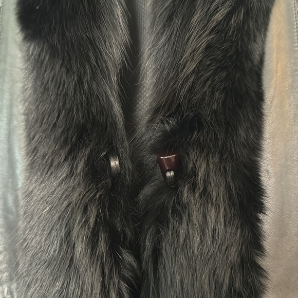 Walden Genuine Leather, Floor Length Leather Jacket w/Fur collar - Picture 6 of 9